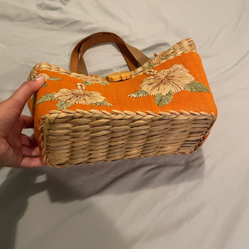 Orange Floral Woven Straw Purse - Picture 7 of 9